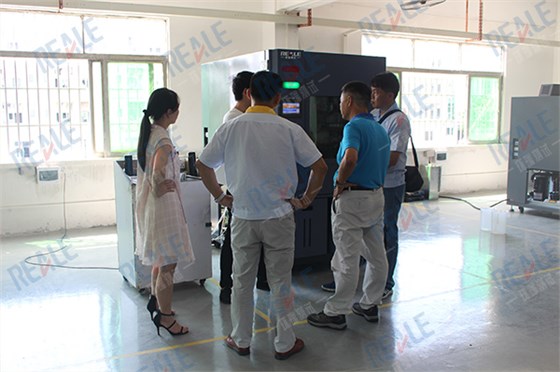 工程為客戶詳細(xì)講解 工程為客戶詳細(xì)講解