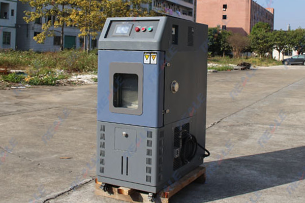 小型恒溫恒濕試驗箱 小型恒溫恒濕試驗箱